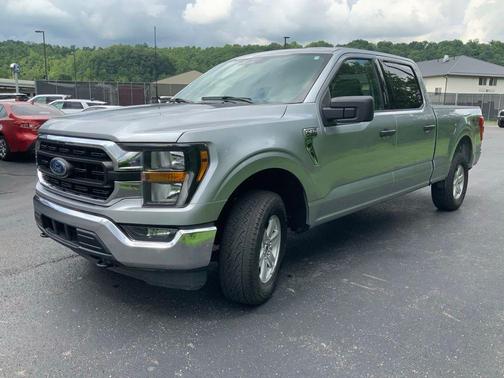 Iconic Silver Metallic 2023 Ford F-150 XLT