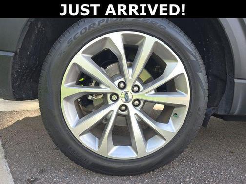 Agate Black Metallic 2023 Ford Explorer Platinum