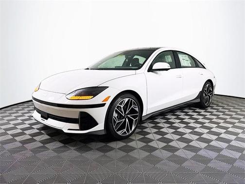 2025 Hyundai IONIQ 6 Limited