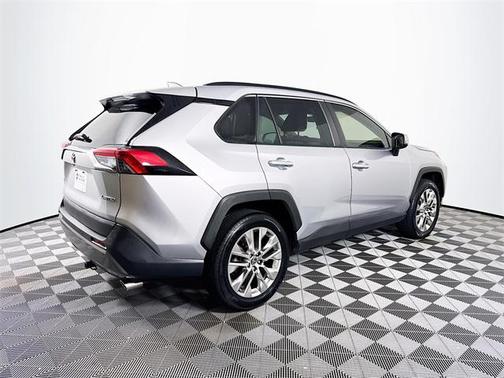 2021 Toyota RAV4 Limited