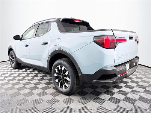 2025 Hyundai SANTA CRUZ SEL Activity