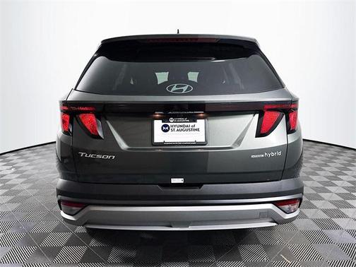 2026 Hyundai TUCSON Hybrid SEL