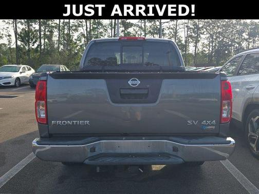 Gun Metallic 2019 Nissan Frontier SV