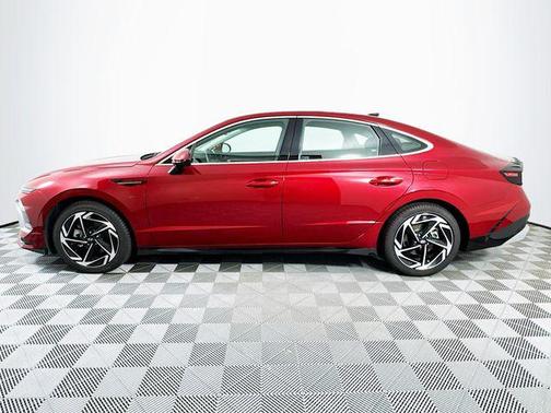 Ultimate red 2024 Hyundai SONATA SEL