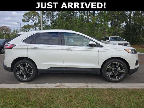 2020 Ford Edge Titanium