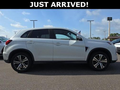 2020 Mitsubishi Outlander Sport SE