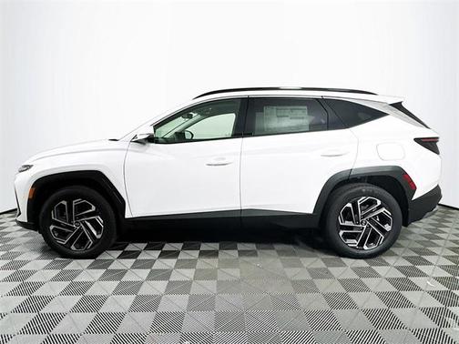 2025 Hyundai TUCSON Hybrid Limited
