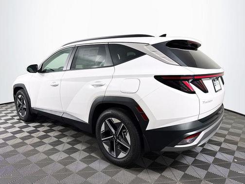 Serenity White Pearl 2026 Hyundai TUCSON SEL Premium