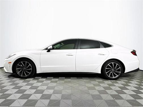 2023 Hyundai SONATA Limited