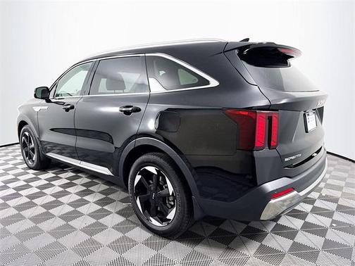 2025 Kia Sorento Hybrid EX