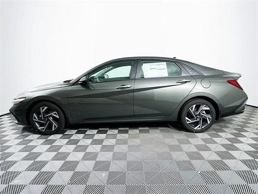 2025 Hyundai ELANTRA Sport
