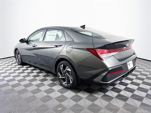 2025 Hyundai ELANTRA Sport