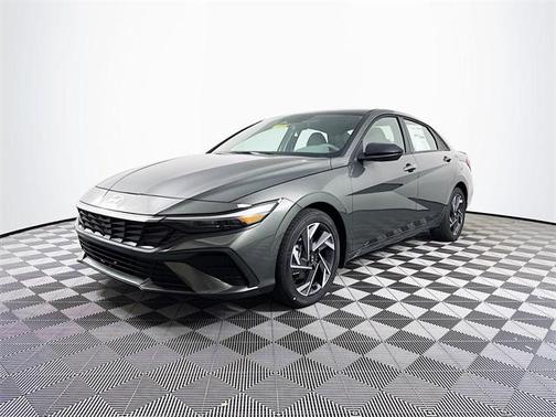 2025 Hyundai ELANTRA Sport