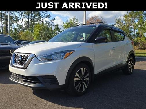 2020 Nissan Kicks SV
