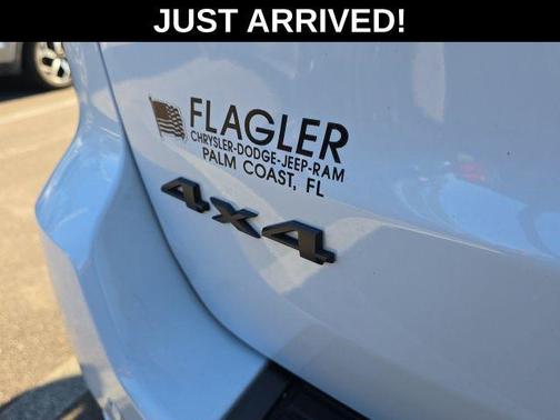 Bright White Clearcoat 2021 Jeep Grand Cherokee Limited