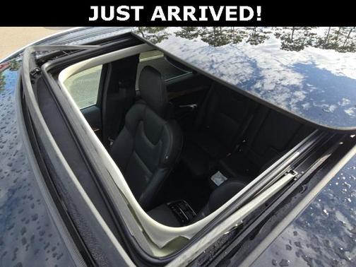 2023 Volvo XC90 B6 Plus 7-Seater