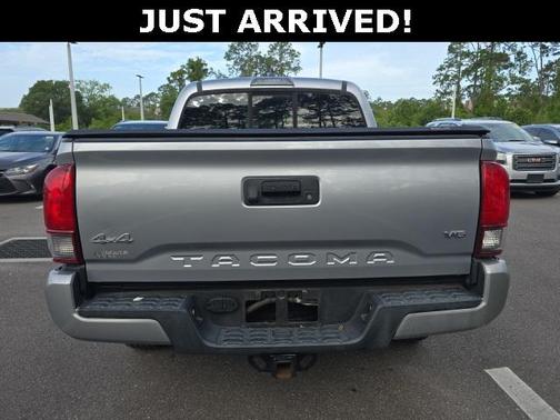 2020 Toyota Tacoma SR