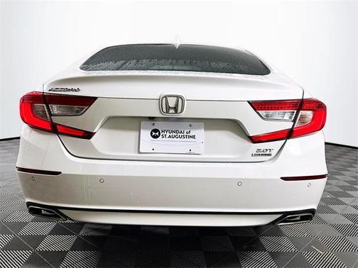 2019 Honda Accord Touring 2.0T