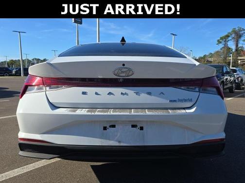 2022 Hyundai ELANTRA HEV Blue