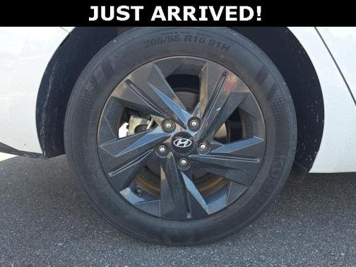 2022 Hyundai ELANTRA HEV Blue