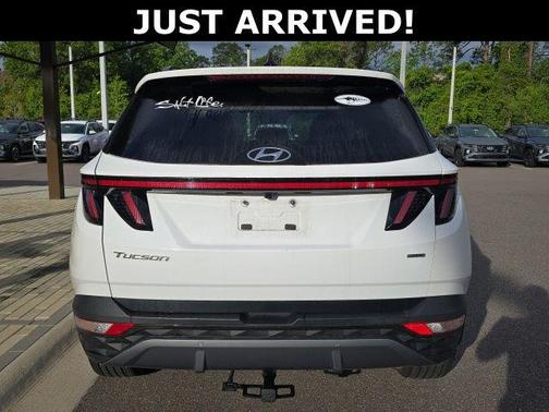 White Pearl 2024 Hyundai TUCSON Limited