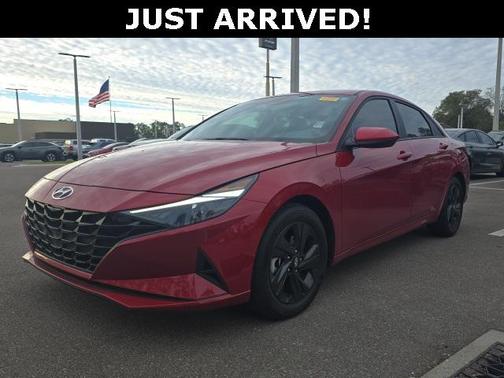 2022 Hyundai ELANTRA HEV Blue