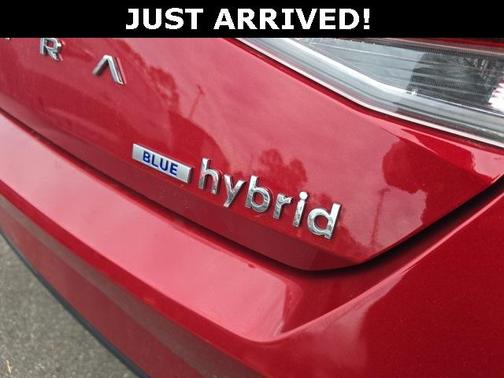 2022 Hyundai ELANTRA HEV Blue