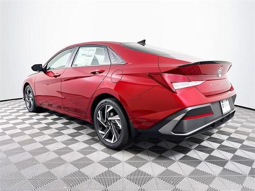 2025 Hyundai ELANTRA Sport