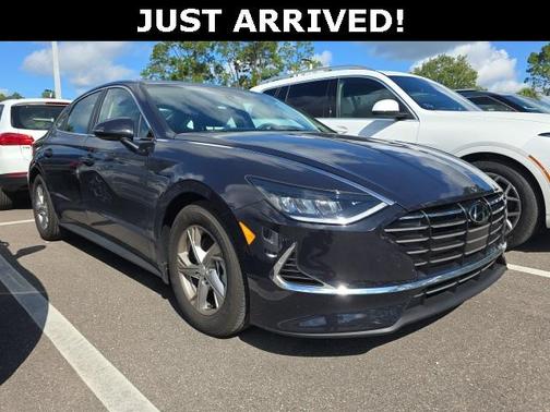 2023 Hyundai SONATA SE