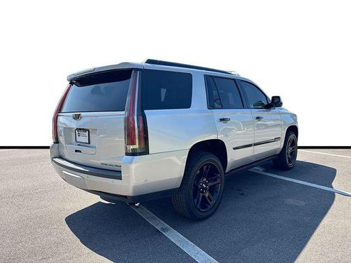 2017 Cadillac Escalade Premium Luxury