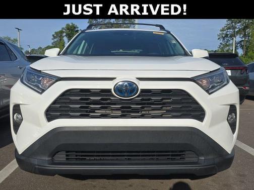 2019 Toyota RAV4 Hybrid XLE