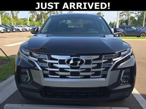 Phantom Black 2024 Hyundai SANTA CRUZ SEL