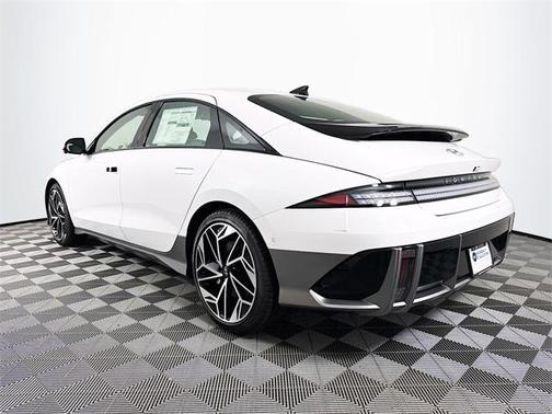 2025 Hyundai IONIQ 6 Limited