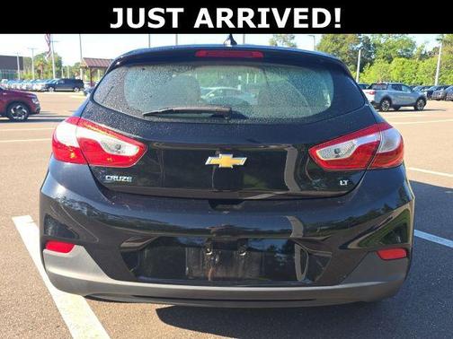 Black 2017 Chevrolet Cruze LT