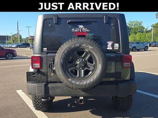 Granite Crystal Metallic Clearcoat 2017 Jeep Wrangler Unlimited Sport