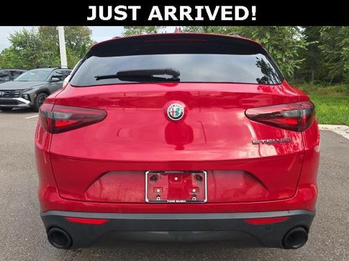 2020 Alfa Romeo Stelvio Base