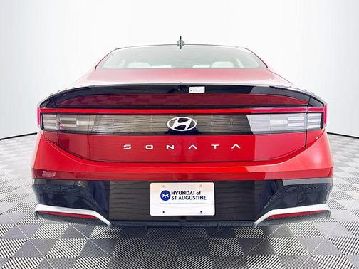 2025 Hyundai SONATA SEL