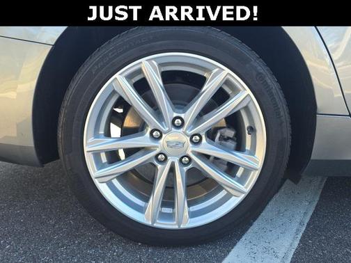 2023 Cadillac CT4 Luxury