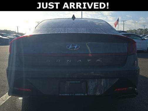 2022 Hyundai SONATA SEL