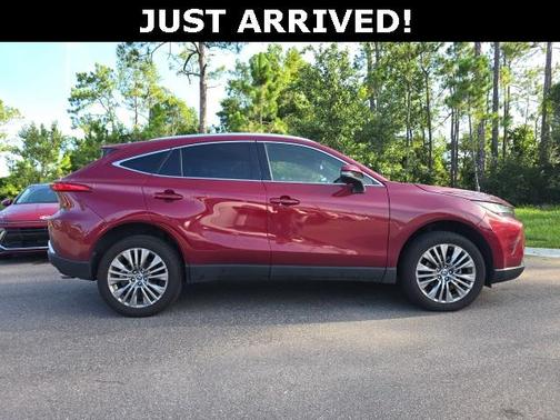 2021 Toyota Venza XLE