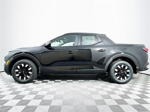 2025 Hyundai SANTA CRUZ SEL Activity