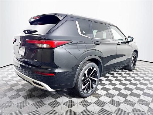 2022 Mitsubishi Outlander SEL 2.5 2WD