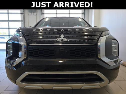 2022 Mitsubishi Outlander SEL 2.5 2WD