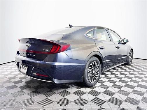 2021 Hyundai SONATA Limited 2.0T