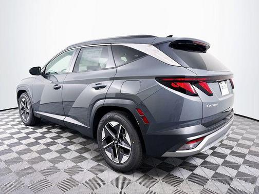 Ecotronic Gray 2026 Hyundai TUCSON SEL