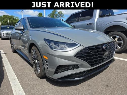 2022 Hyundai SONATA Limited