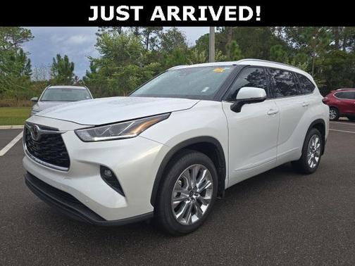 2023 Toyota Highlander XSE