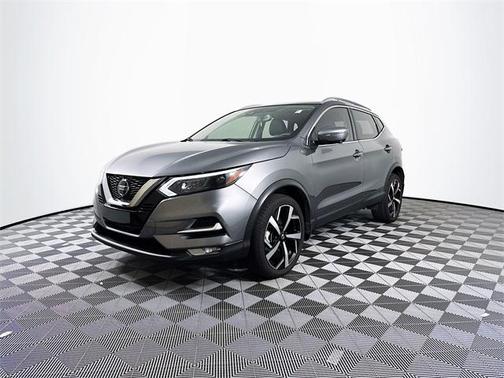 2022 Nissan Rogue Sport SL