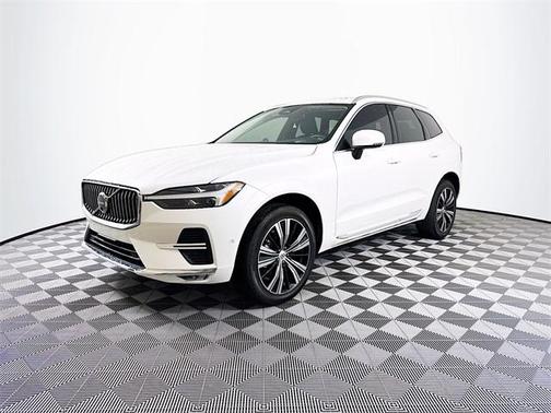 2022 Volvo XC60 B5 Inscription