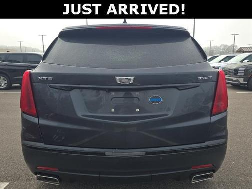 2022 Cadillac XT5 Luxury